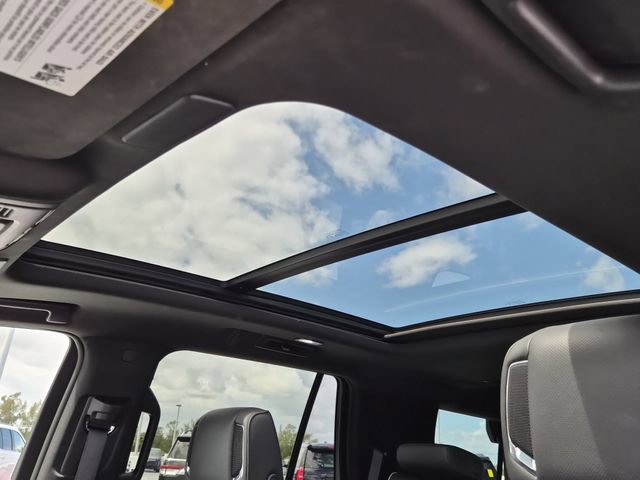 Used 2023 Cadillac Escalade Sport image 19