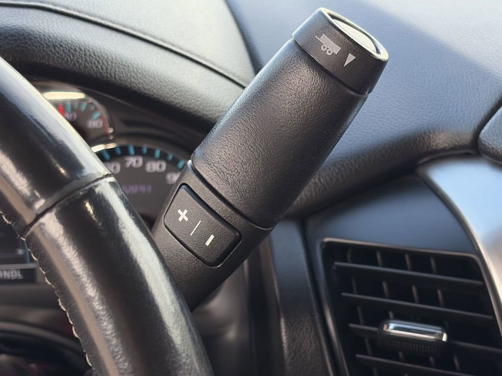 Used 2020 Chevrolet Suburban Premier AWD/4WD image 17