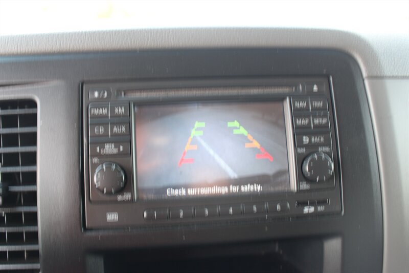 Used 2014 Nissan NV 3500 SL w/ Technology Package RWD image 33
