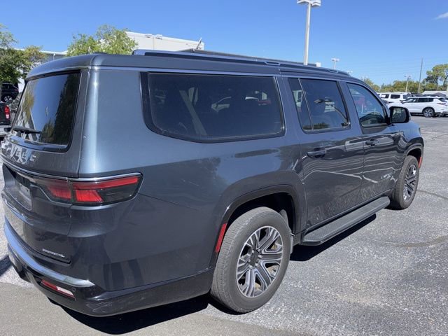 Used 2023 Jeep Wagoneer L Series II image 4