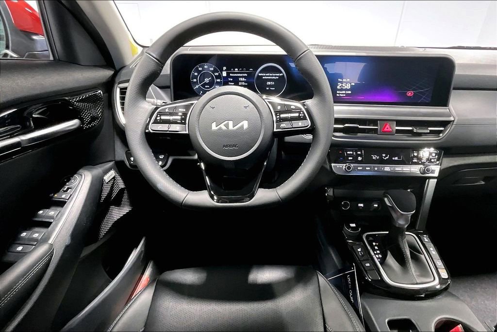 New 2026 Kia Seltos SX image 12