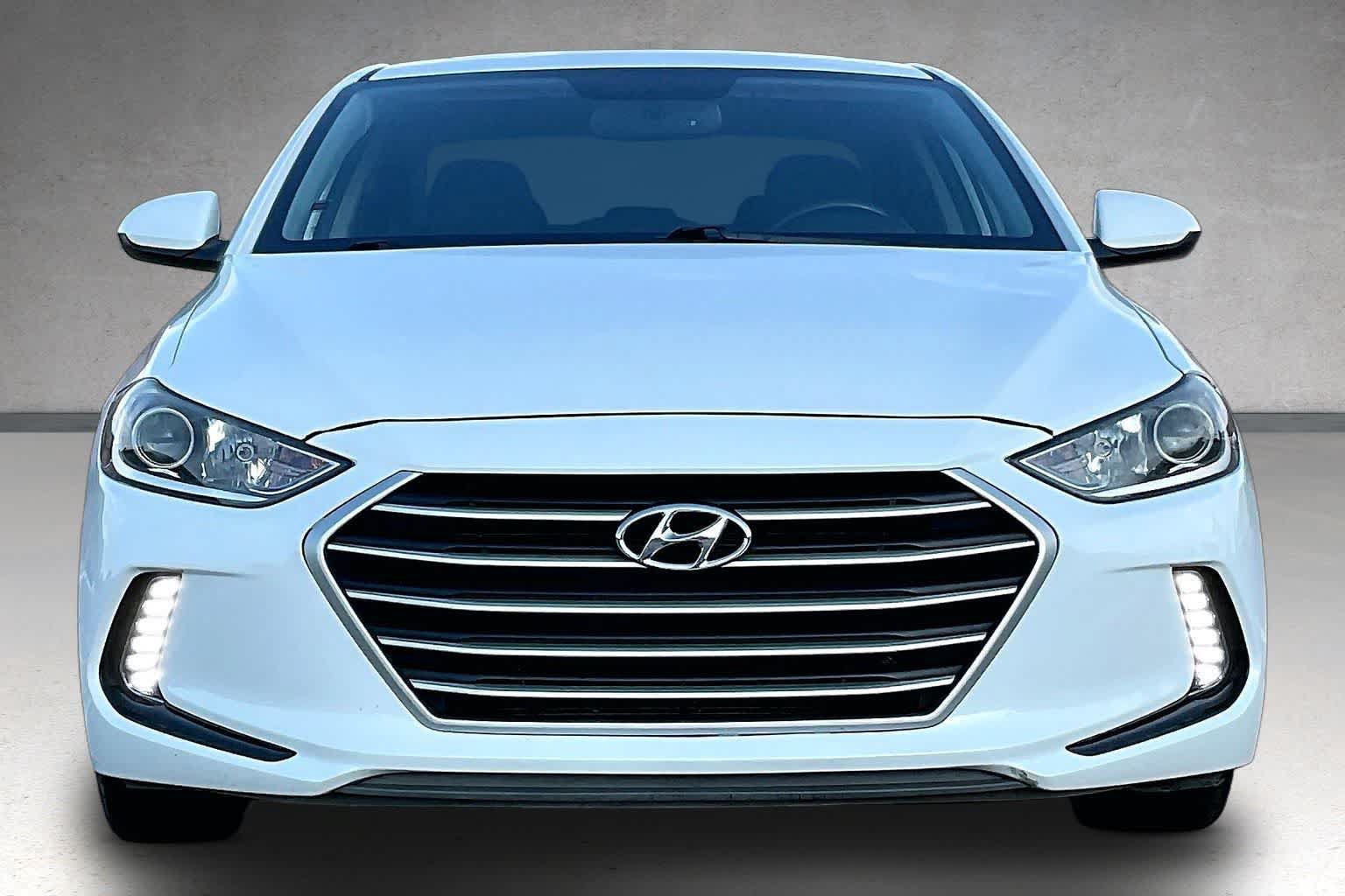 Used 2018 Hyundai Elantra Value Edition FWD image 6