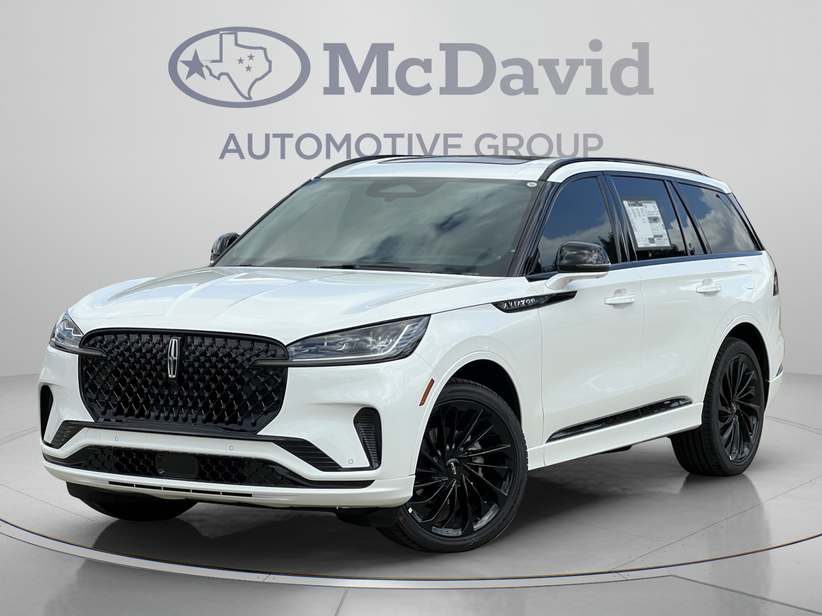 New 2027 Lincoln Aviator Reserve AWD/4WD image 2