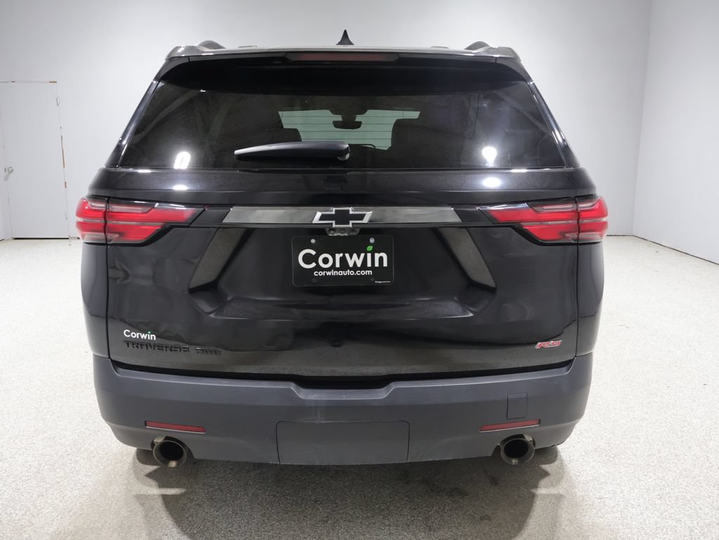 Used 2023 Chevrolet Traverse RS w/ LPO, Floor Liner Package AWD/4WD image 3