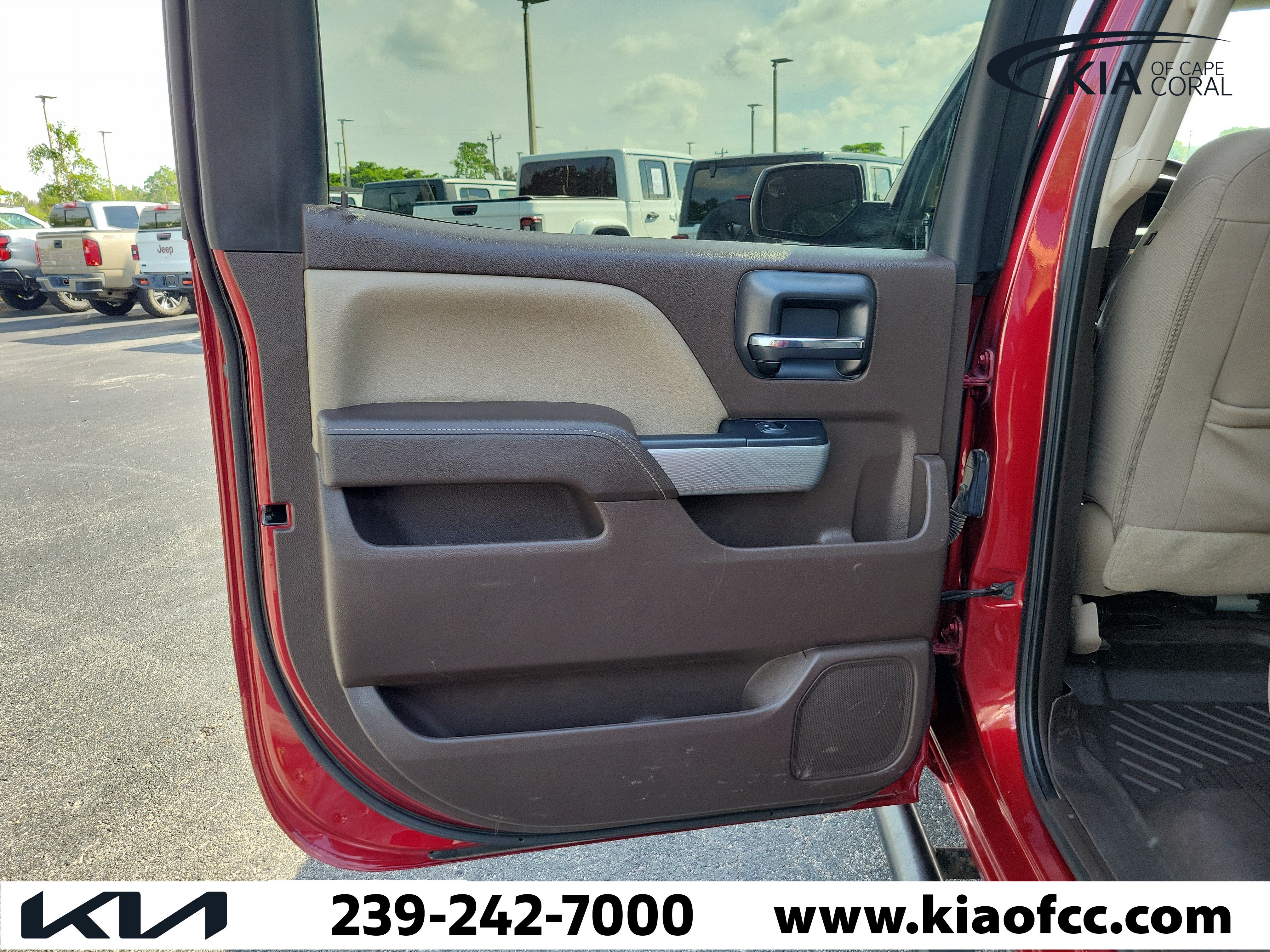 Used 2018 Chevrolet Silverado 1500 LT w/ Texas Edition AWD/4WD image 16