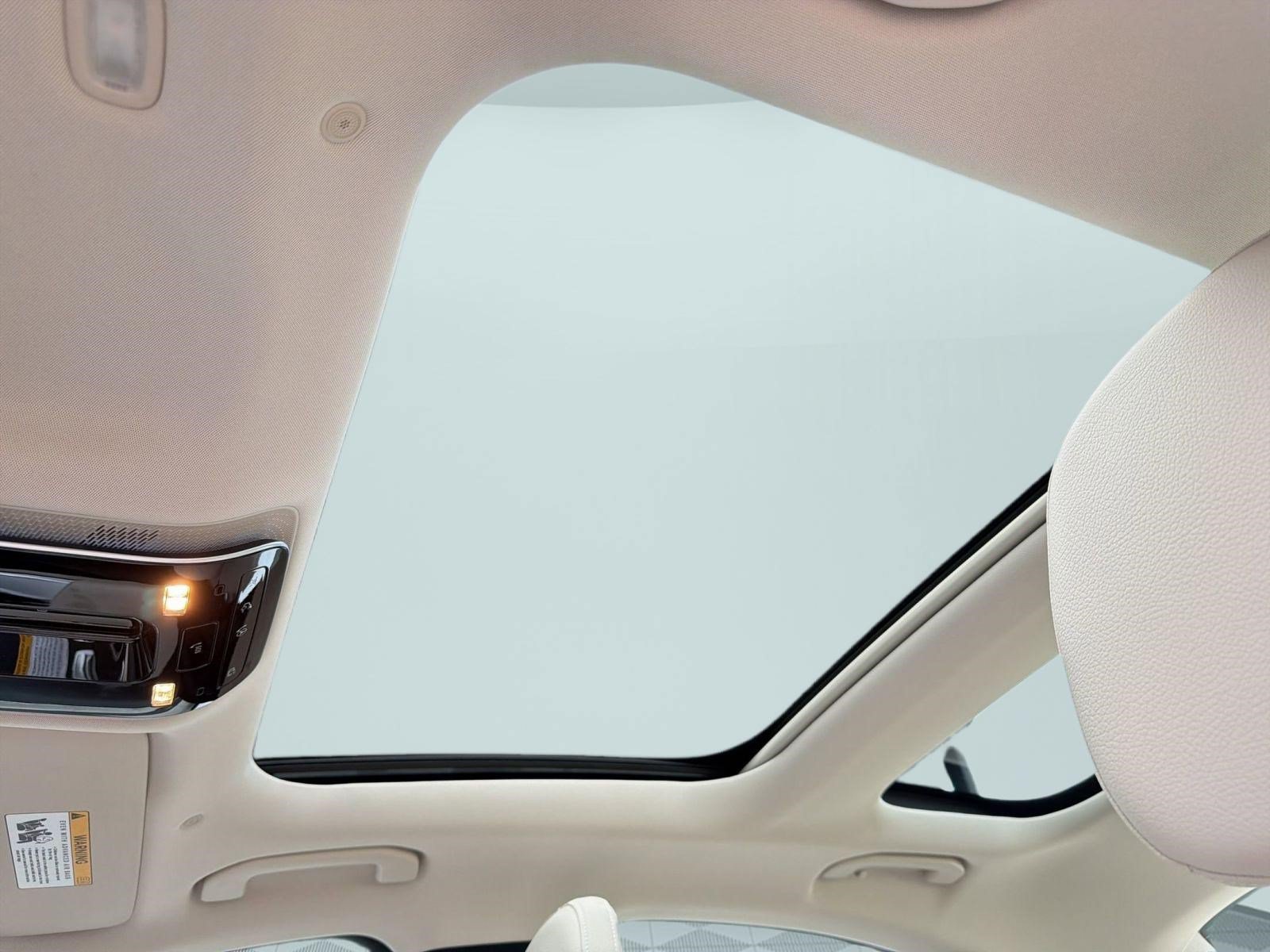 New 2026 Mercedes-Benz E 350 4MATIC Sedan image 14