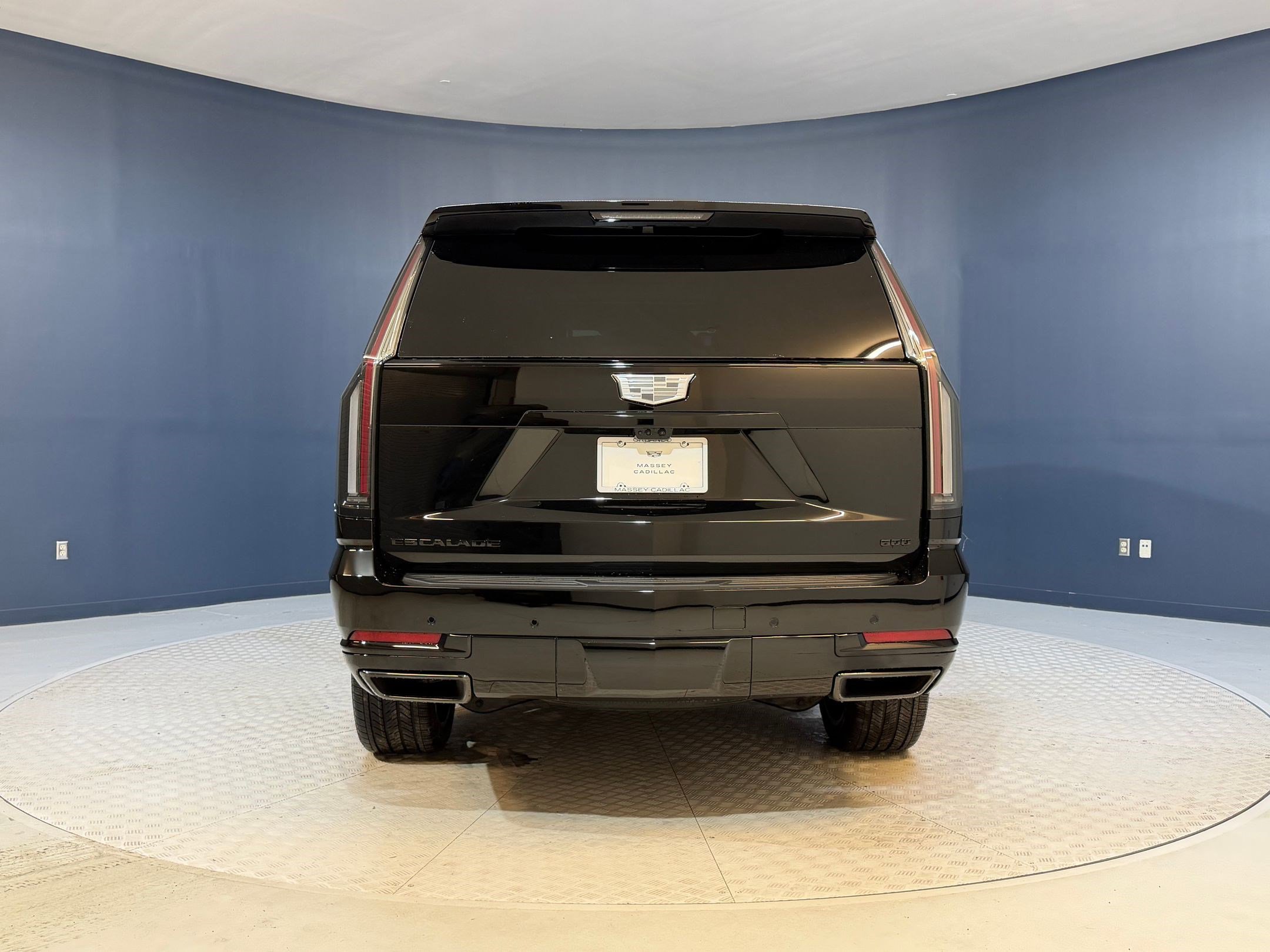 New 2026 Cadillac Escalade Platinum Sport AWD/4WD image 9