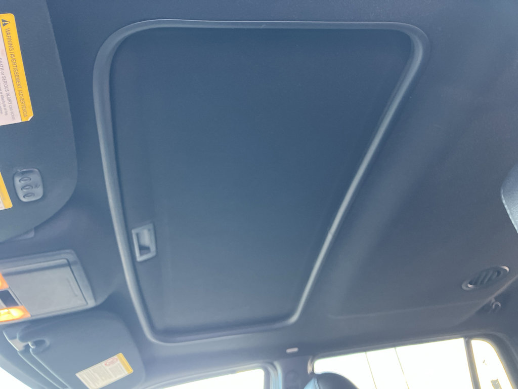 Used 2015 Ford Expedition Limited w/ Equipment Group 301A image 25