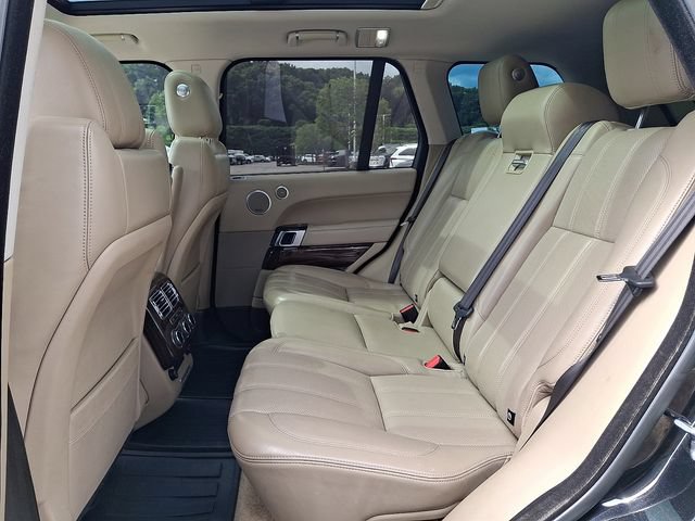 Used 2015 Land Rover Range Rover Supercharged AWD/4WD image 17