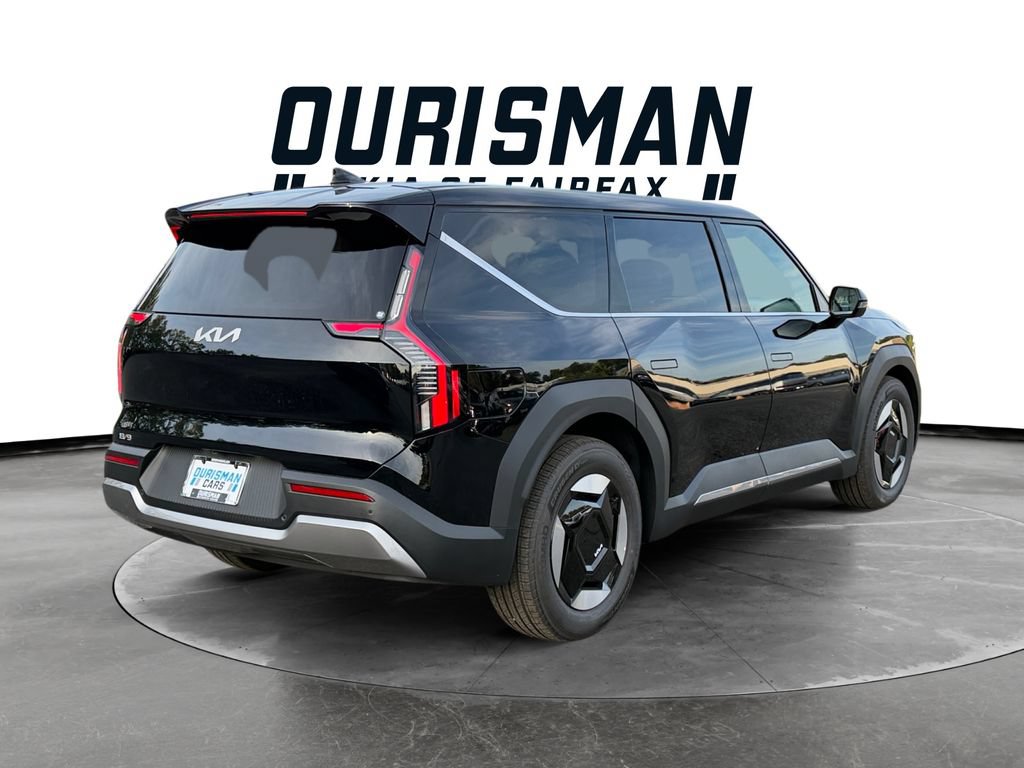 New 2026 Kia EV9 Light RWD image 4