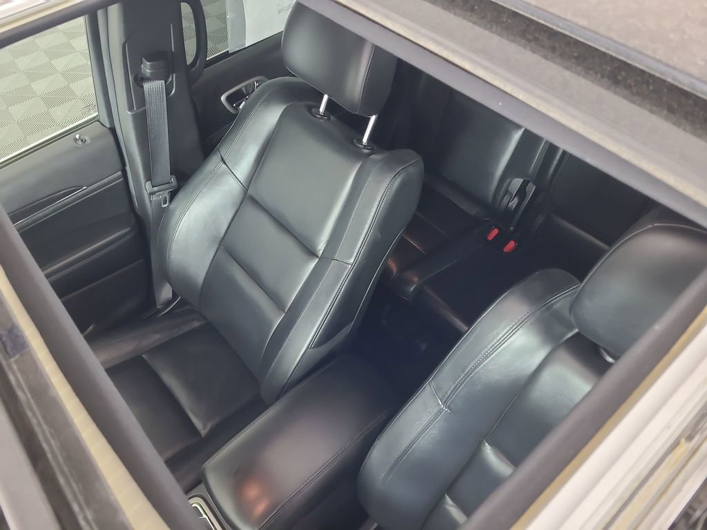Used 2020 Jeep Grand Cherokee Limited AWD/4WD image 9