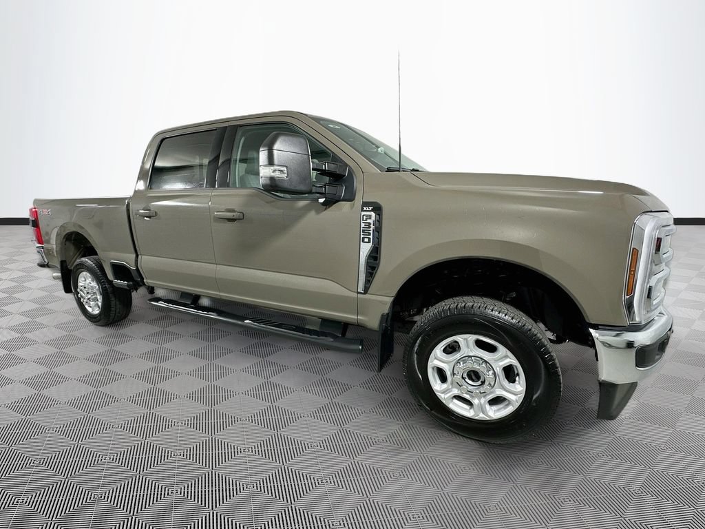 Certified 2026 Ford F350 XLT w/ XLT Premium Package AWD/4WD image 8