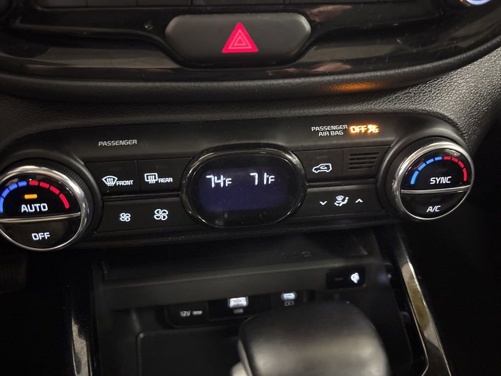 Used 2023 Kia Soul EX FWD image 12