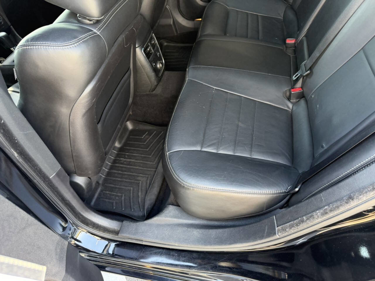 Used 2014 Dodge Charger R/T RWD image 22