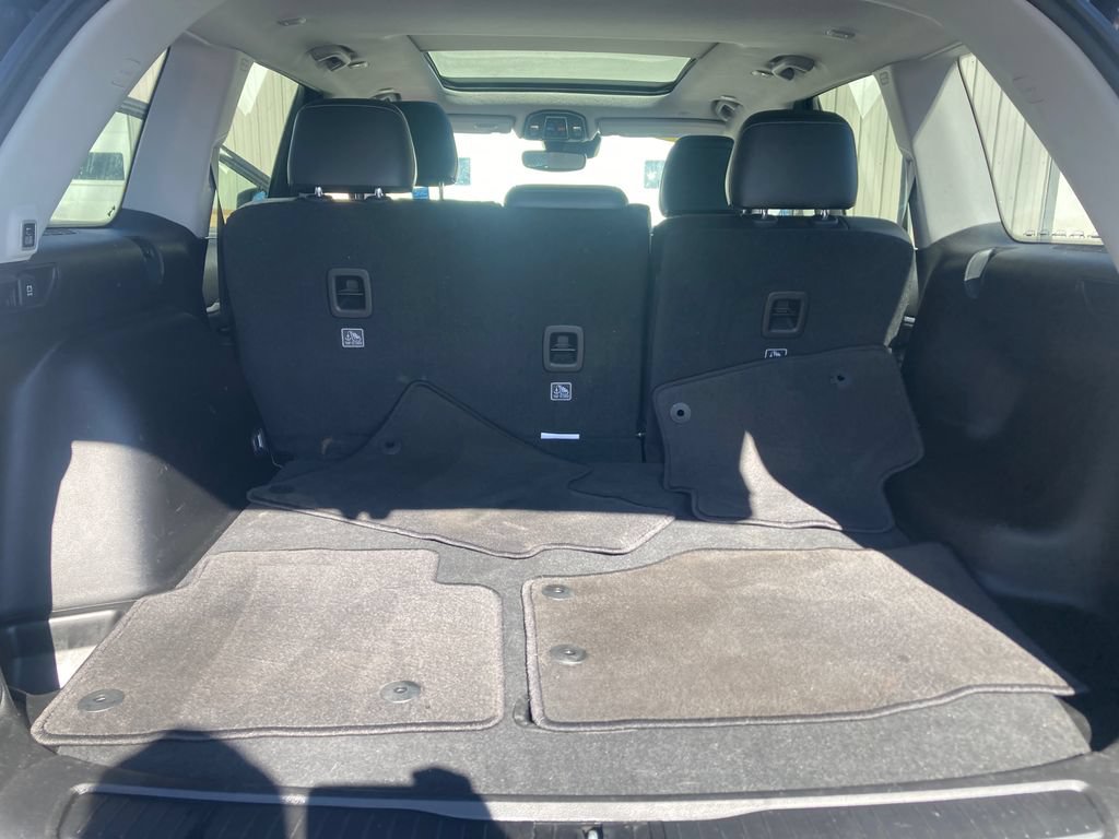 Used 2023 Jeep Grand Cherokee Limited AWD/4WD image 29
