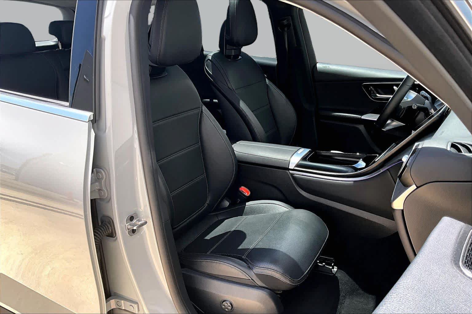 Certified 2025 Mercedes-Benz GLC 350e 4MATIC image 8