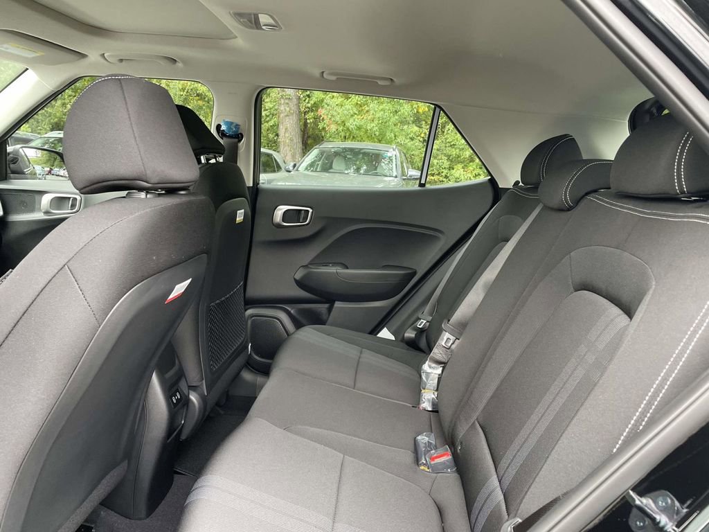 New 2026 Hyundai Venue SEL image 10