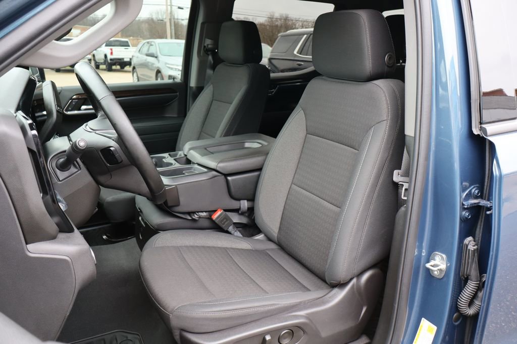 Used 2024 GMC Sierra 1500 Elevation image 11