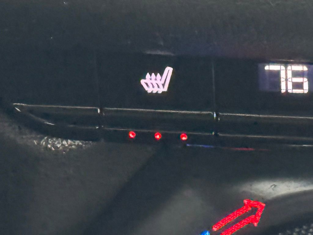 Used 2022 Chevrolet Blazer LT image 31