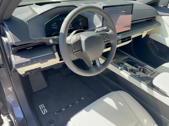 New 2026 Lexus ES 350h w/ Accessory Package (Z2) FWD image 16