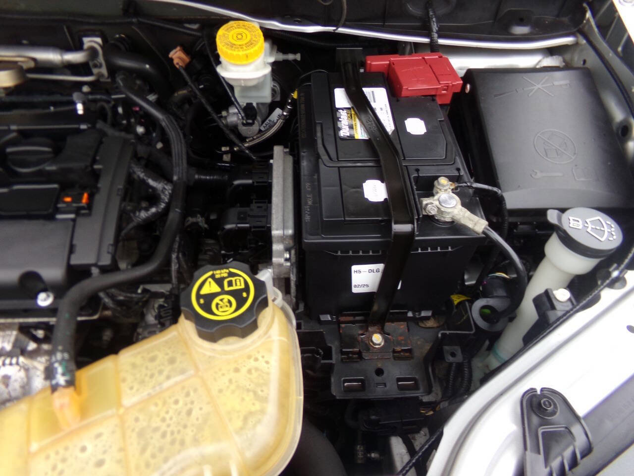 Used 2012 Chevrolet Sonic LT image 33