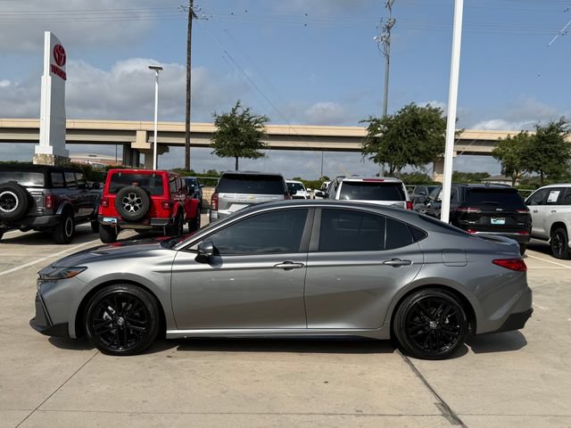 Used 2026 Toyota Camry SE w/ Convenience Package FWD image 8