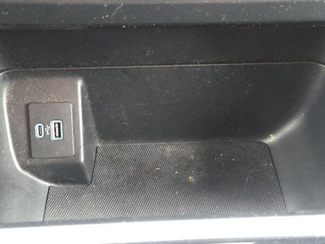 Used 2023 Ford F150 Lariat AWD/4WD image 33