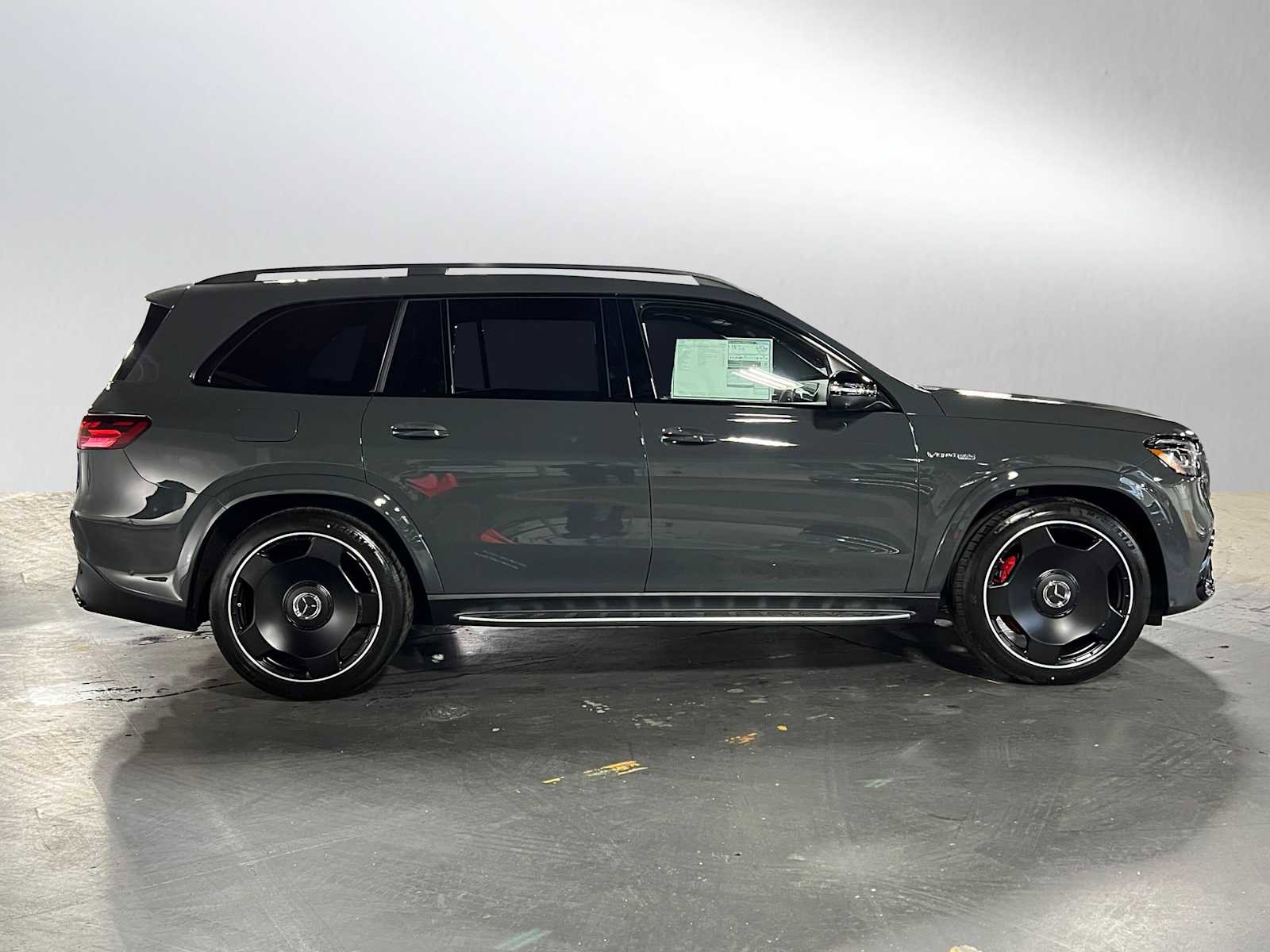 New 2025 Mercedes-Benz GLS 63 AMG 4MATIC image 8