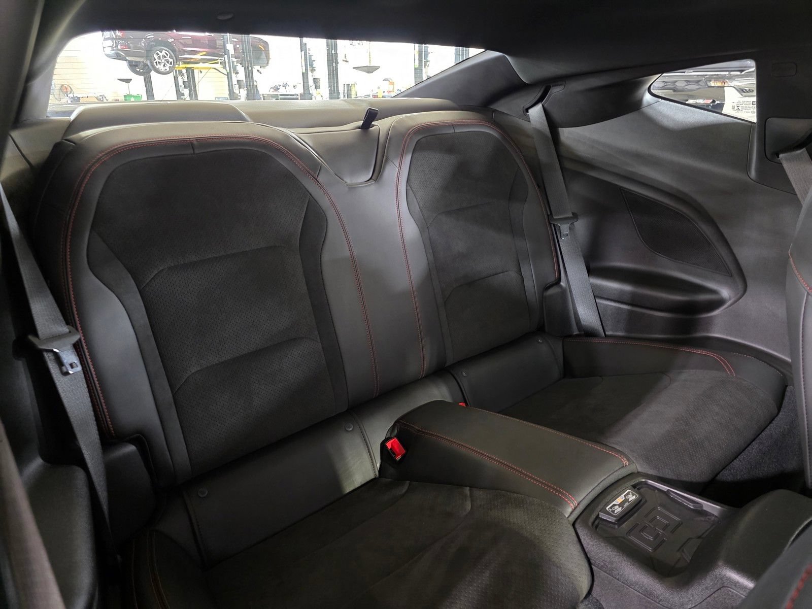 Used 2022 Chevrolet Camaro ZL1 RWD image 14