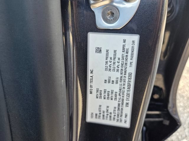 Used 2025 Tesla Model 3 Long Range RWD image 17
