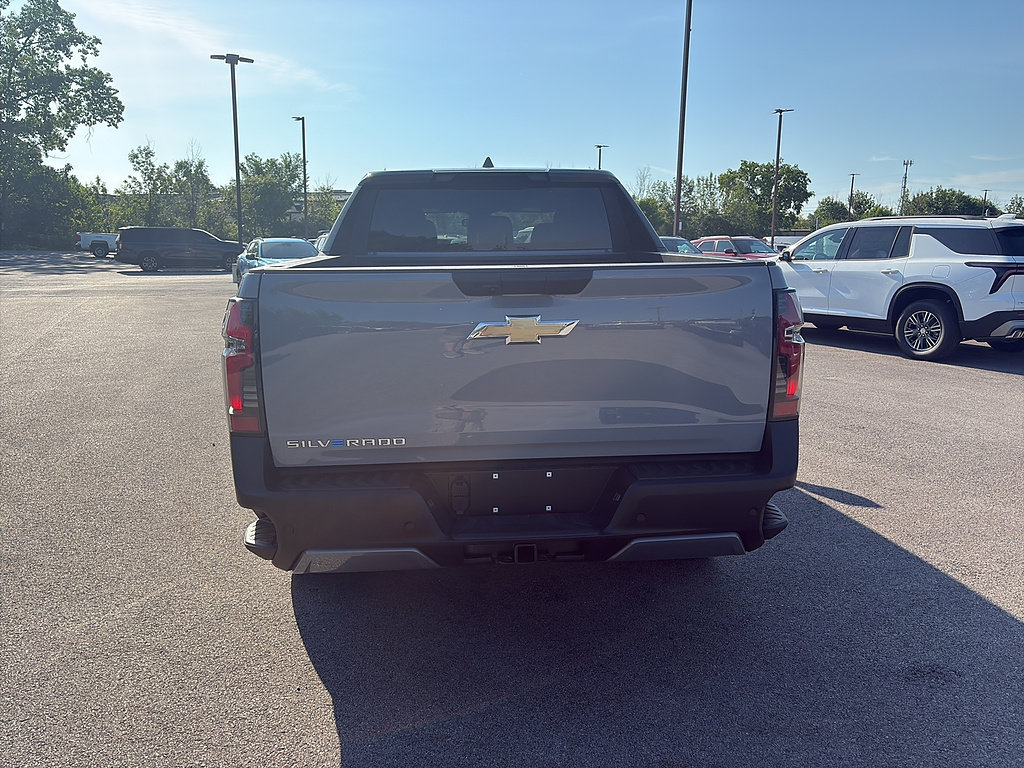 New 2026 Chevrolet Silverado EV LT AWD/4WD image 4