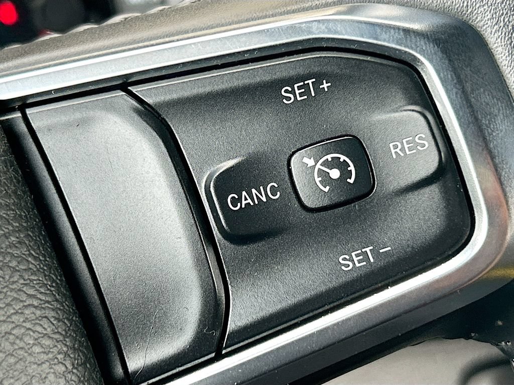 Used 2024 RAM 1500 Laramie AWD/4WD image 36