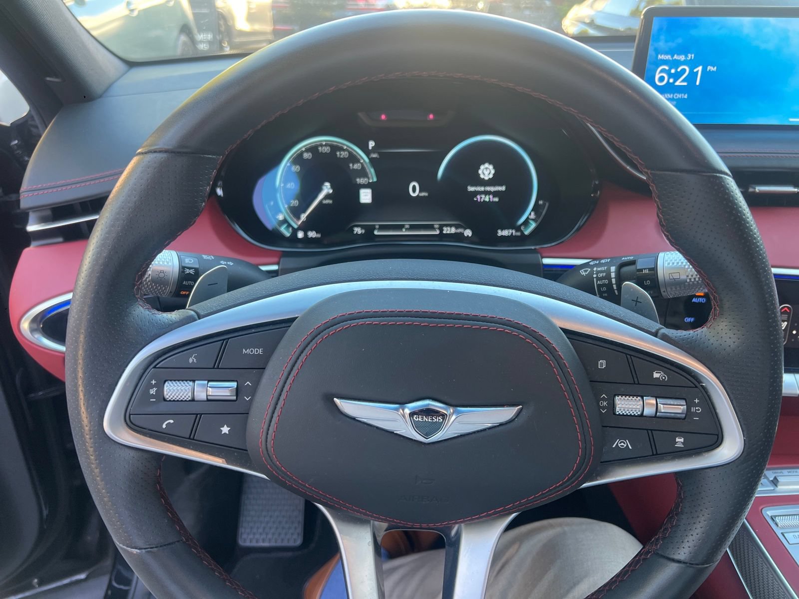 Used 2023 Genesis GV70 2.5T w/ Sport Prestige Package AWD/4WD image 12
