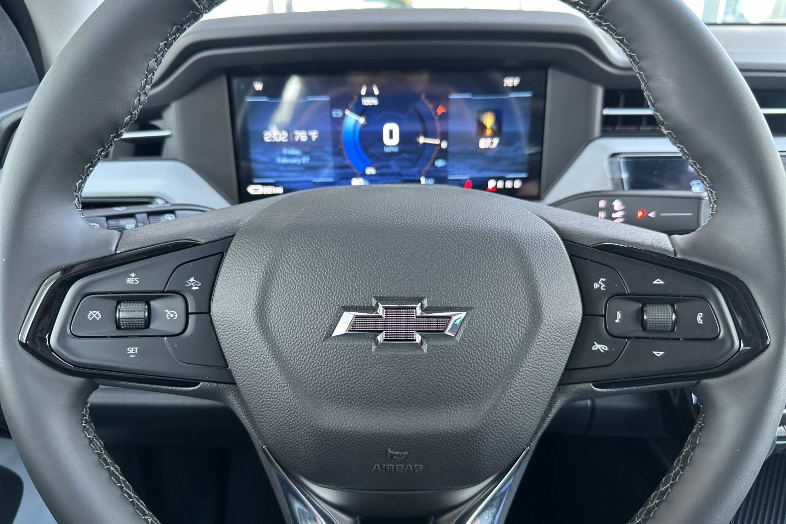 New 2027 Chevrolet Bolt LT w/ Comfort Package image 21