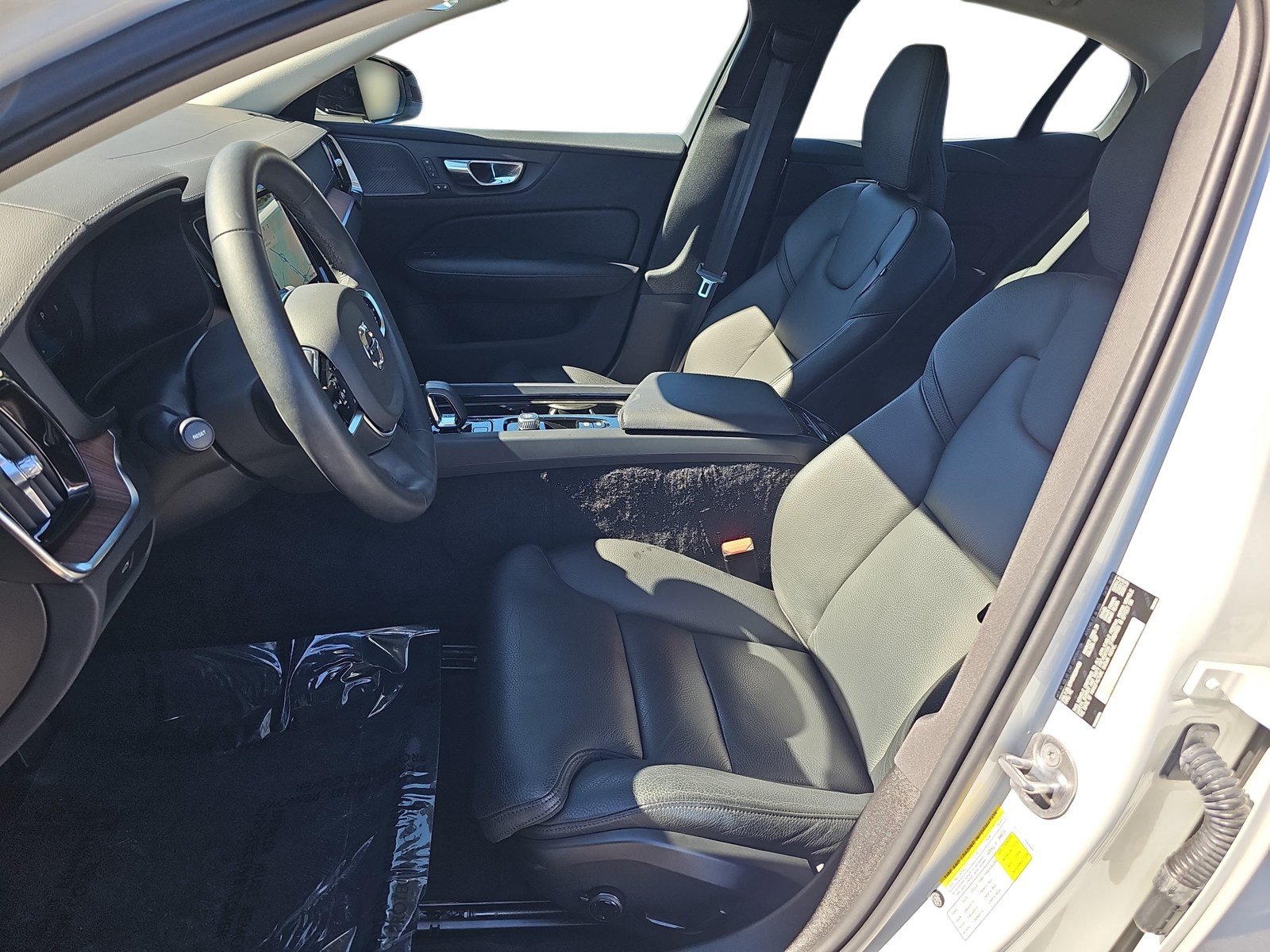 Used 2024 Volvo S60 B5 Ultimate w/ Climate Package AWD/4WD image 12