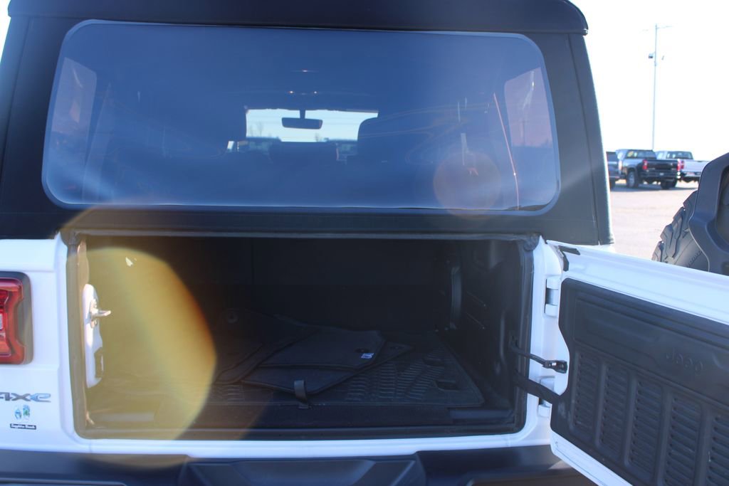 Used 2023 Jeep Wrangler Unlimited Rubicon 4xe w/ Cold Weather Group image 18