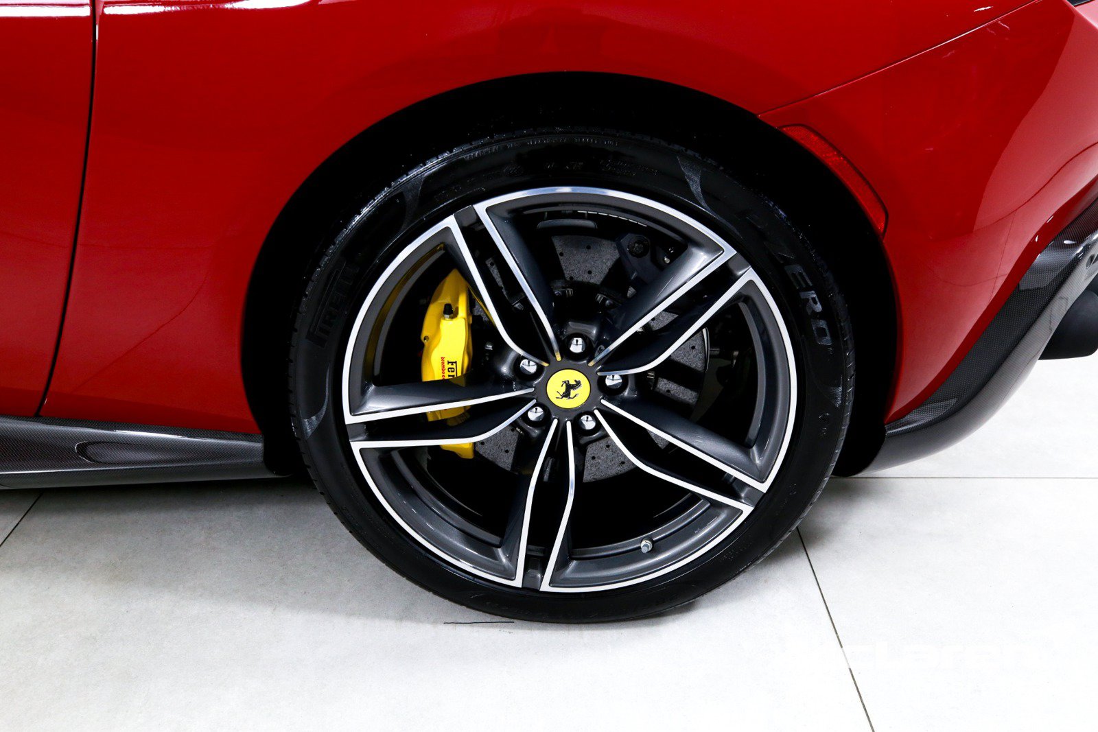 Used 2022 Ferrari Roma RWD image 28