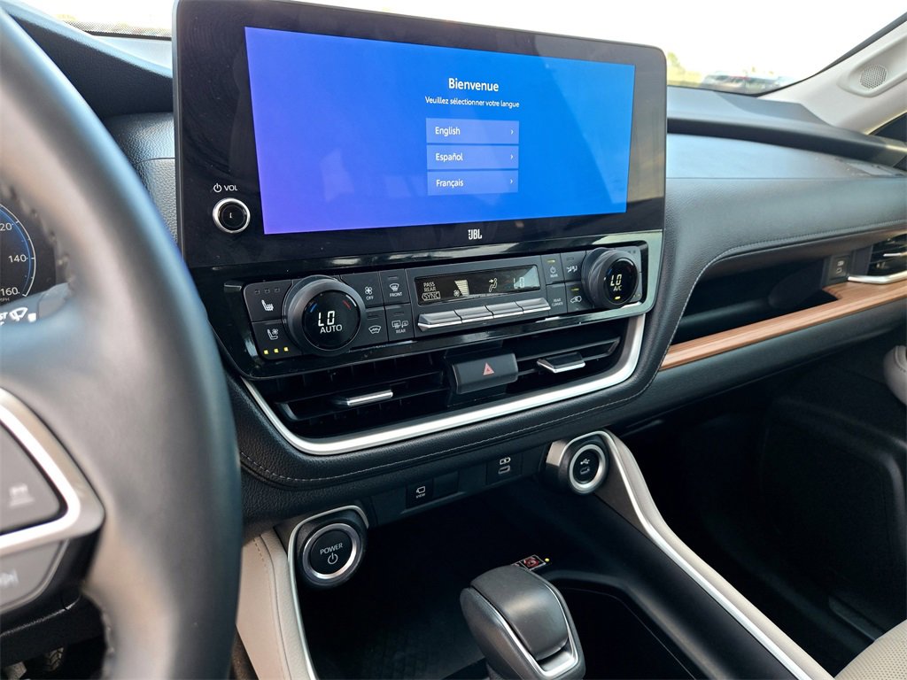 Used 2024 Toyota Grand Highlander Limited image 12