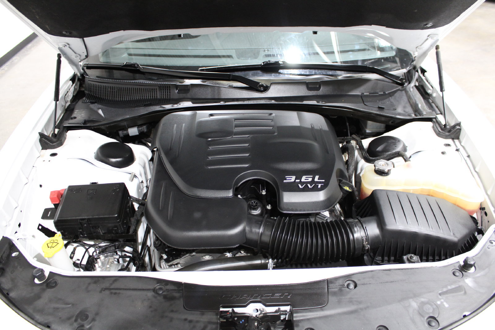 Used 2022 Dodge Charger SXT RWD image 24