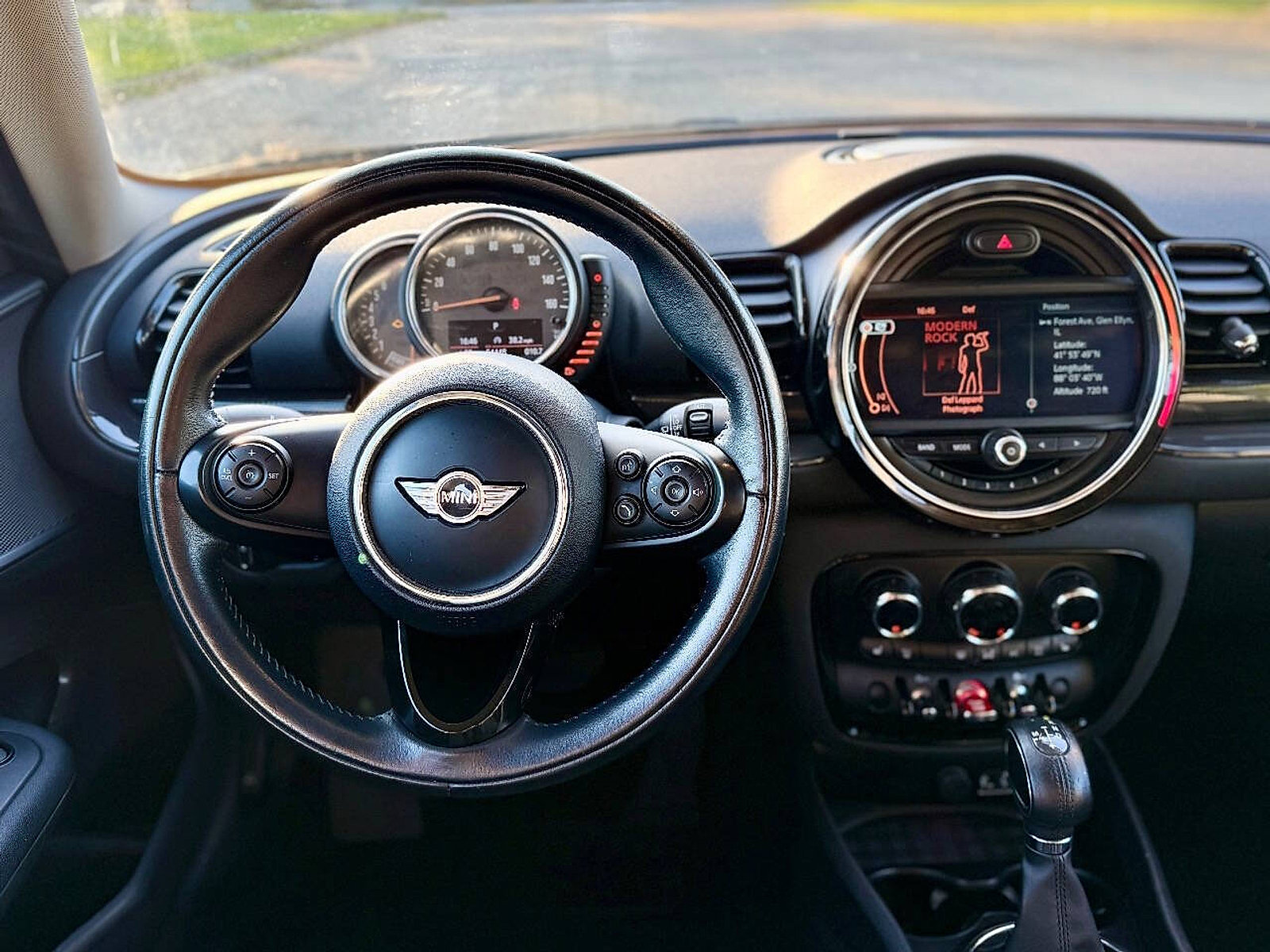 Used 2017 MINI Cooper Clubman S image 7