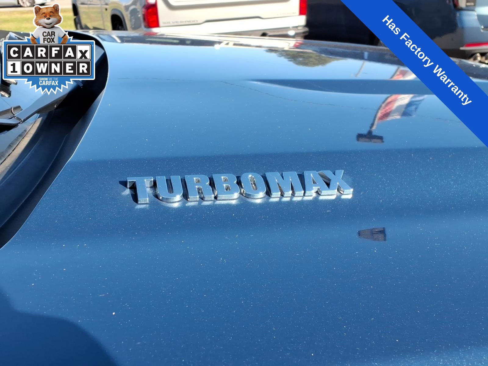 Used 2024 Chevrolet Silverado 1500 LT AWD/4WD image 9