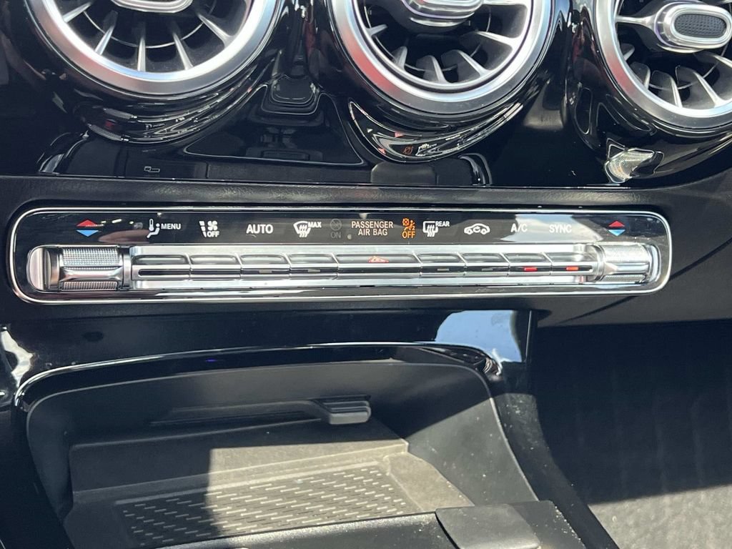 Used 2019 Mercedes-Benz A 220 4MATIC image 26