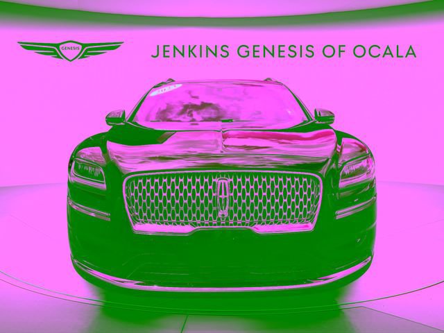Used 2023 Lincoln Nautilus Reserve w/ Equipment Group 201A AWD/4WD image 8