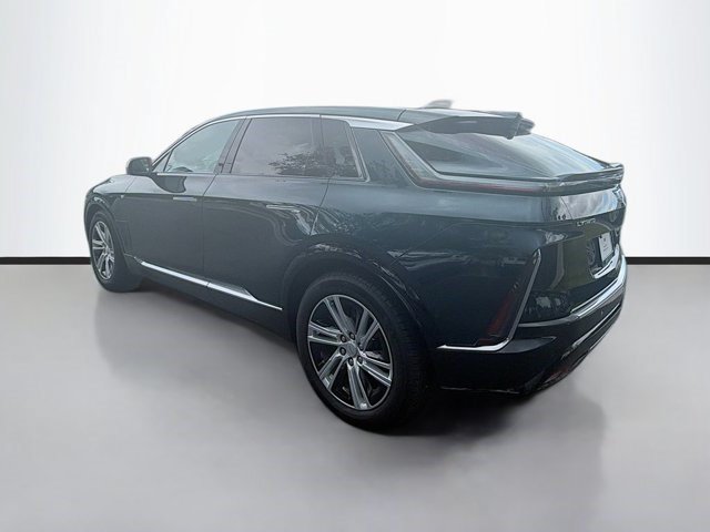 Certified 2024 Cadillac Lyriq Tech w/ Driver Assist Package RWD image 6