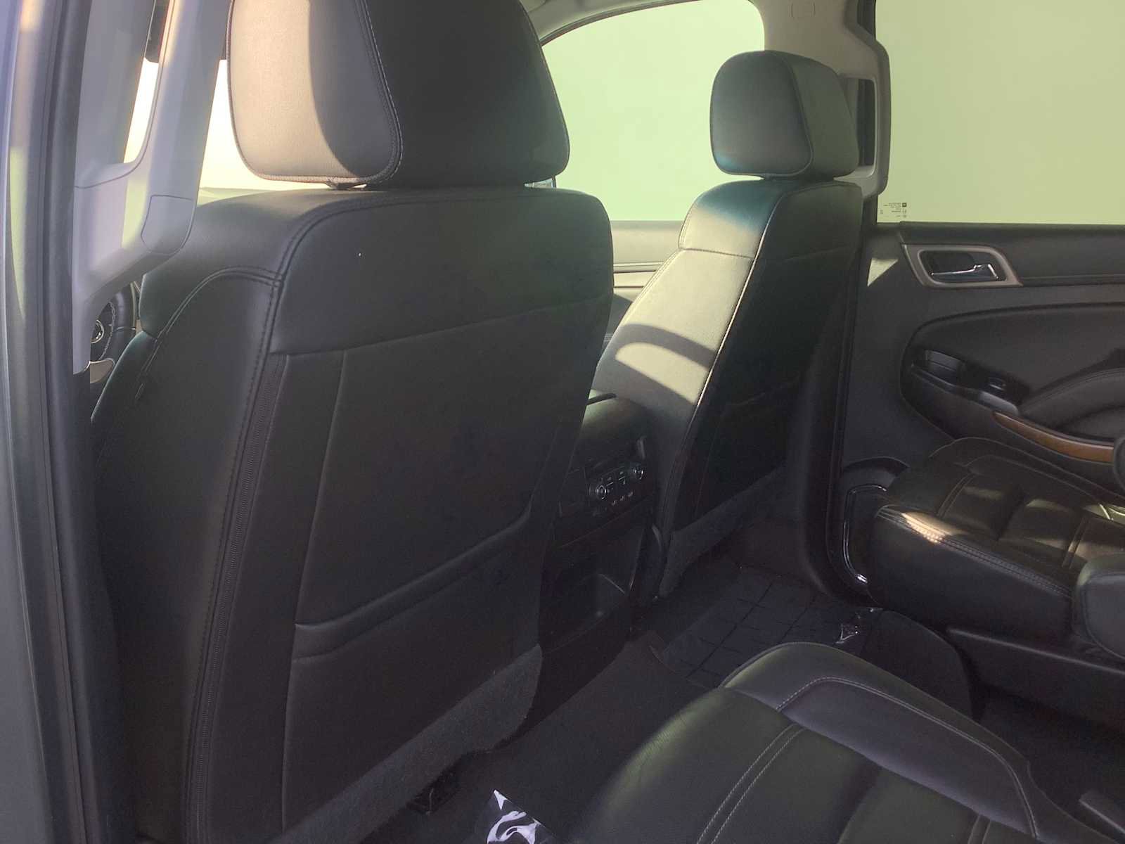 Used 2019 GMC Yukon XL Denali w/ Denali Ultimate Package image 12