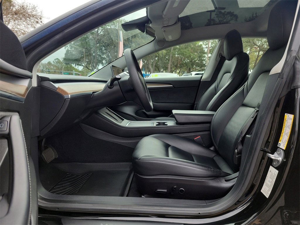 Used 2021 Tesla Model 3 Standard Range Plus image 21