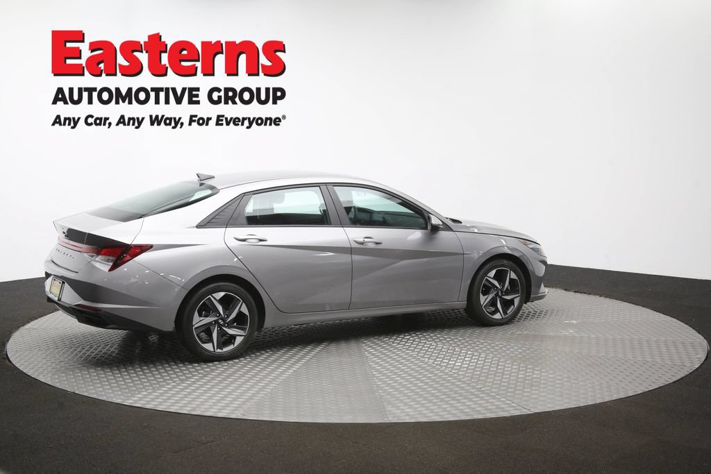 Used 2023 Hyundai Elantra SEL w/ Convenience Package FWD image 37
