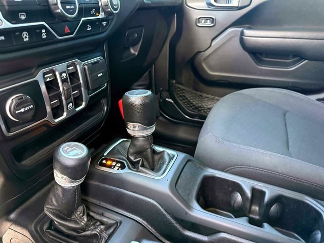 Used 2022 Jeep Gladiator Sport AWD/4WD image 27