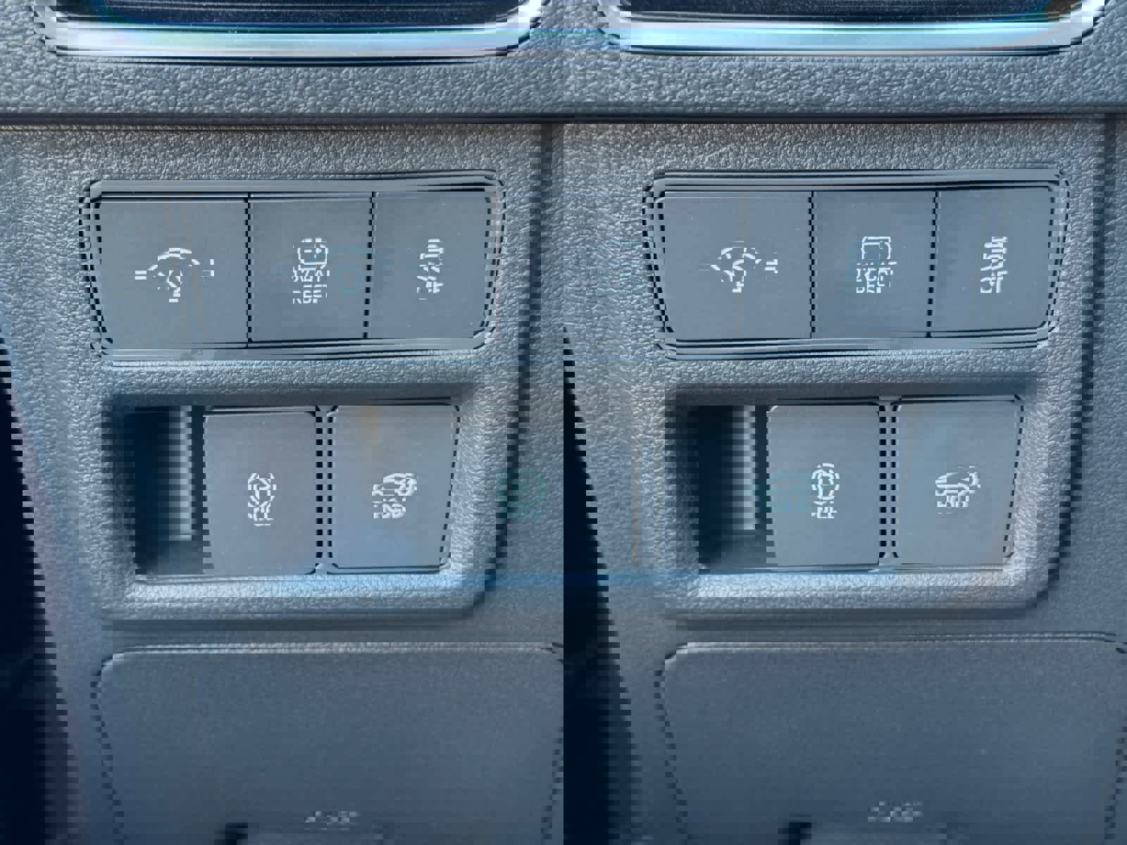 Used 2025 Hyundai Sonata Limited image 21