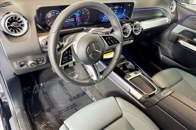 New 2026 Mercedes-Benz GLB 250 image 9